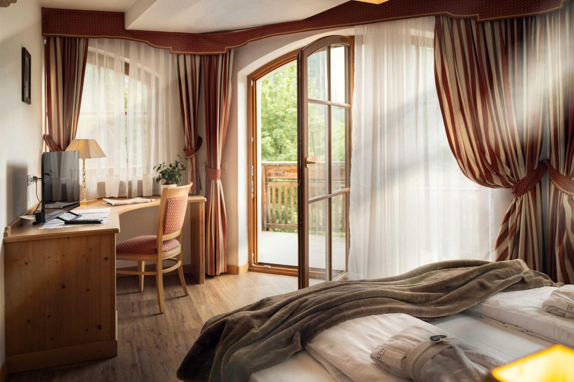 Hotel Alte Muehle 4 Stelle Кампо-Турес Экстерьер фото